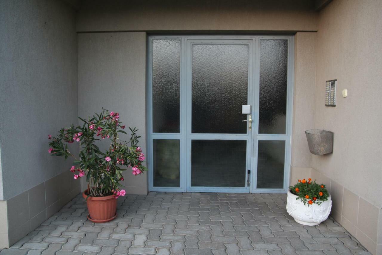 Apartment With Swing Hévíz المظهر الخارجي الصورة
